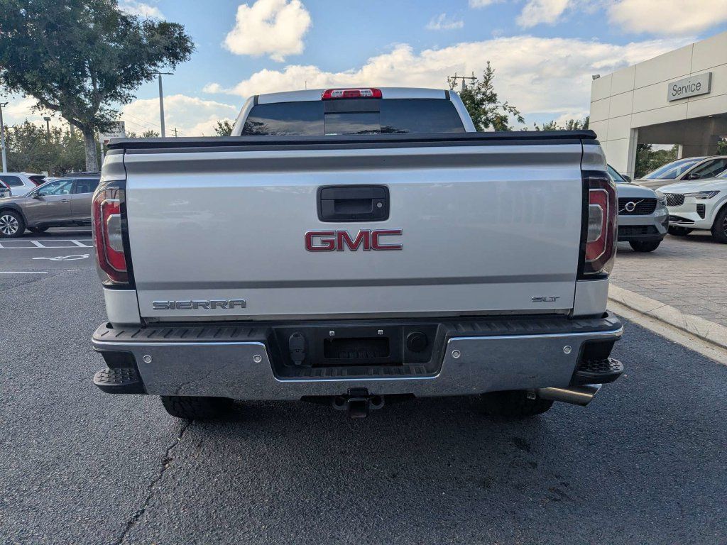 Used 2018 GMC Sierra 1500 SLT AWD/4WD image 5