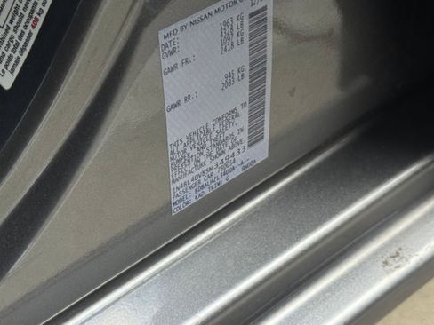 Used 2025 Nissan Altima 2.5 SV FWD image 30