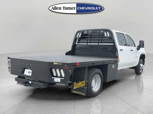 Used 2025 Chevrolet Silverado 3500 W/T w/ WT Convenience Package AWD/4WD image 4