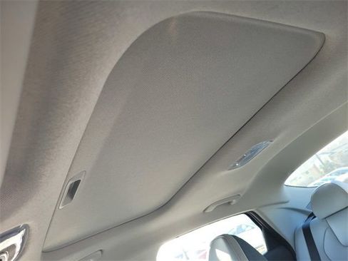 New 2026 Hyundai Elantra Limited FWD image 23
