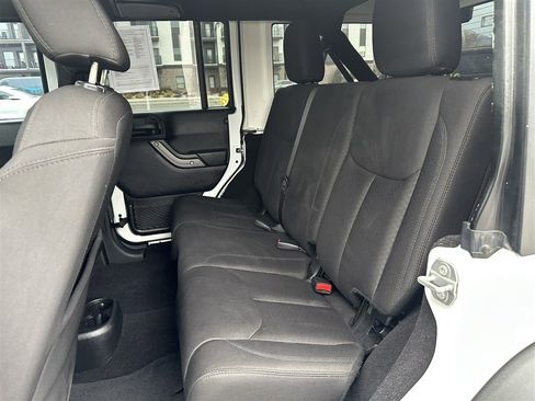 Used 2017 Jeep Wrangler Unlimited Sport w/ Power Convenience Group image 17