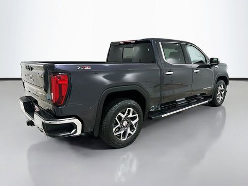 Used 2024 GMC Sierra 1500 SLT image 7