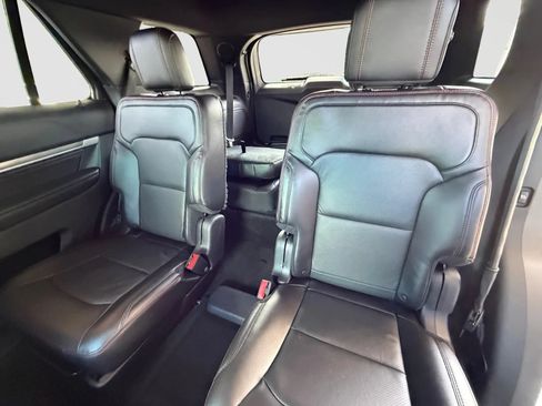 Used 2016 Ford Explorer Sport w/ Equipment Group 401A AWD/4WD image 15
