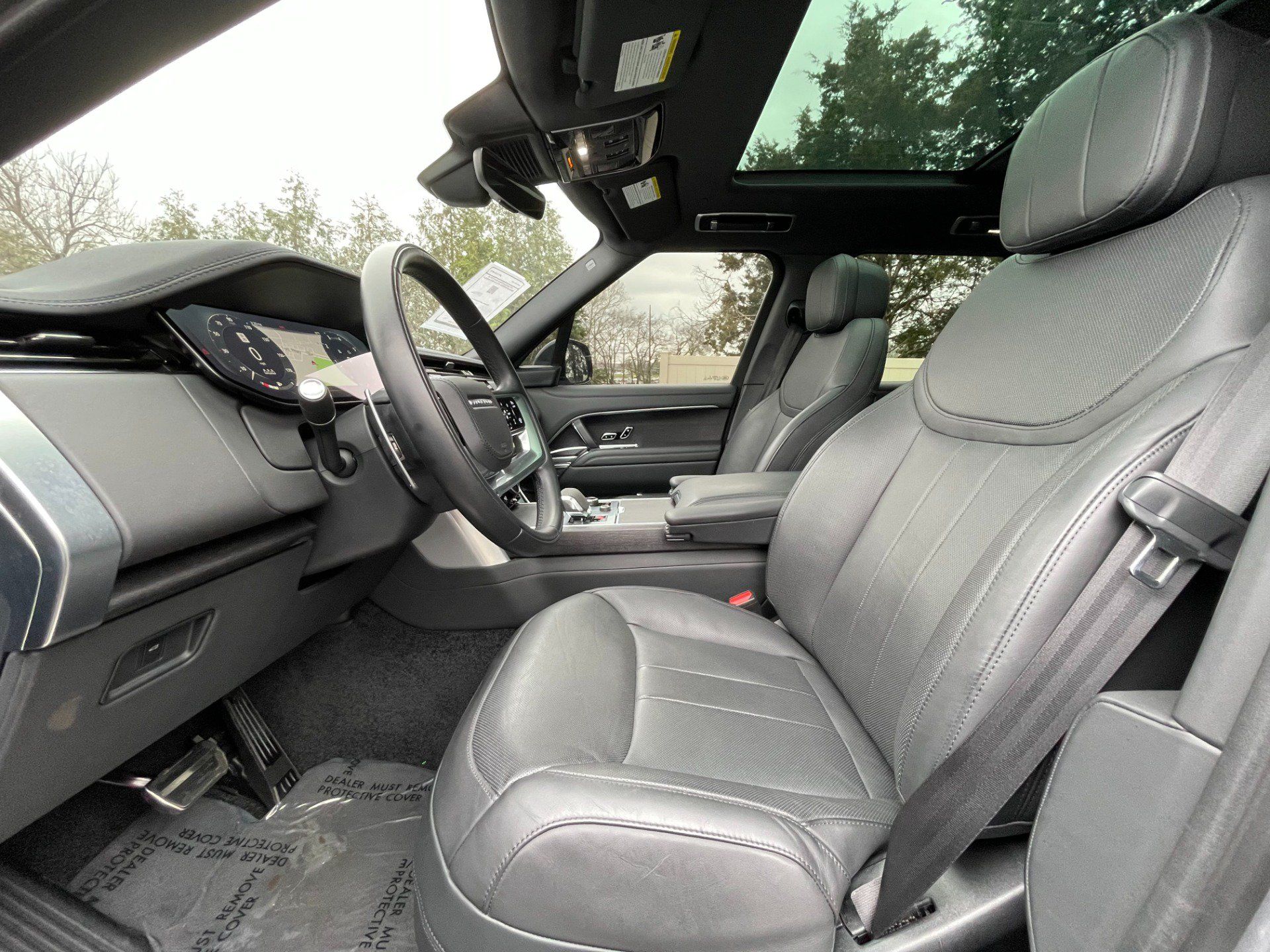 Used 2023 Land Rover Range Rover SE AWD/4WD image 9