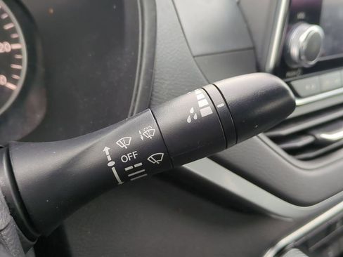 Used 2020 Nissan Altima 2.5 S image 24