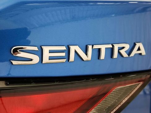Used 2020 Nissan Sentra SV FWD image 30