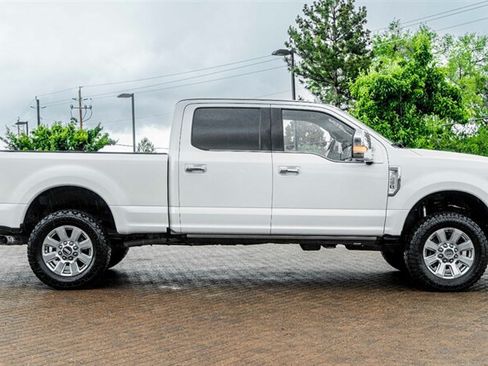 Used 2017 Ford F250 Platinum w/ Platinum Ultimate Package AWD/4WD image 5