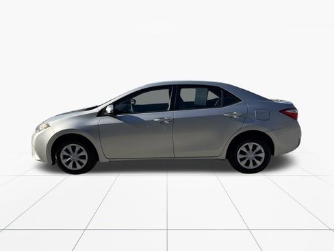 Used 2015 Toyota Corolla L image 5