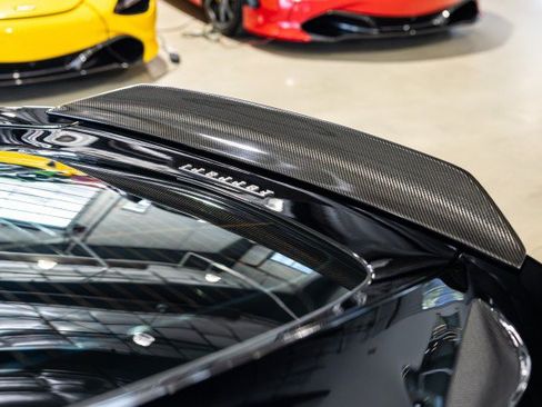 Used 2015 Ferrari F12 Berlinetta RWD image 17
