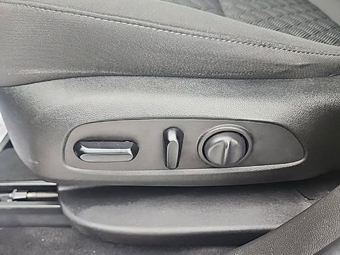 Used 2020 Chevrolet Blazer LT w/ Redline Edition image 16