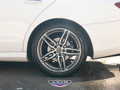 Used 2019 Mercedes-Benz E 300 w/ Premium 1 Package image 12