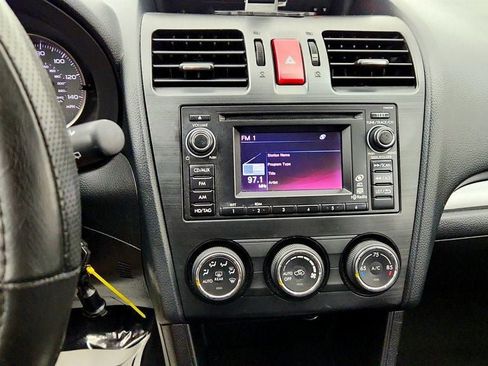 Used 2014 Subaru Crosstrek 2.0i Limited w/ Popular Package #1 AWD/4WD image 17