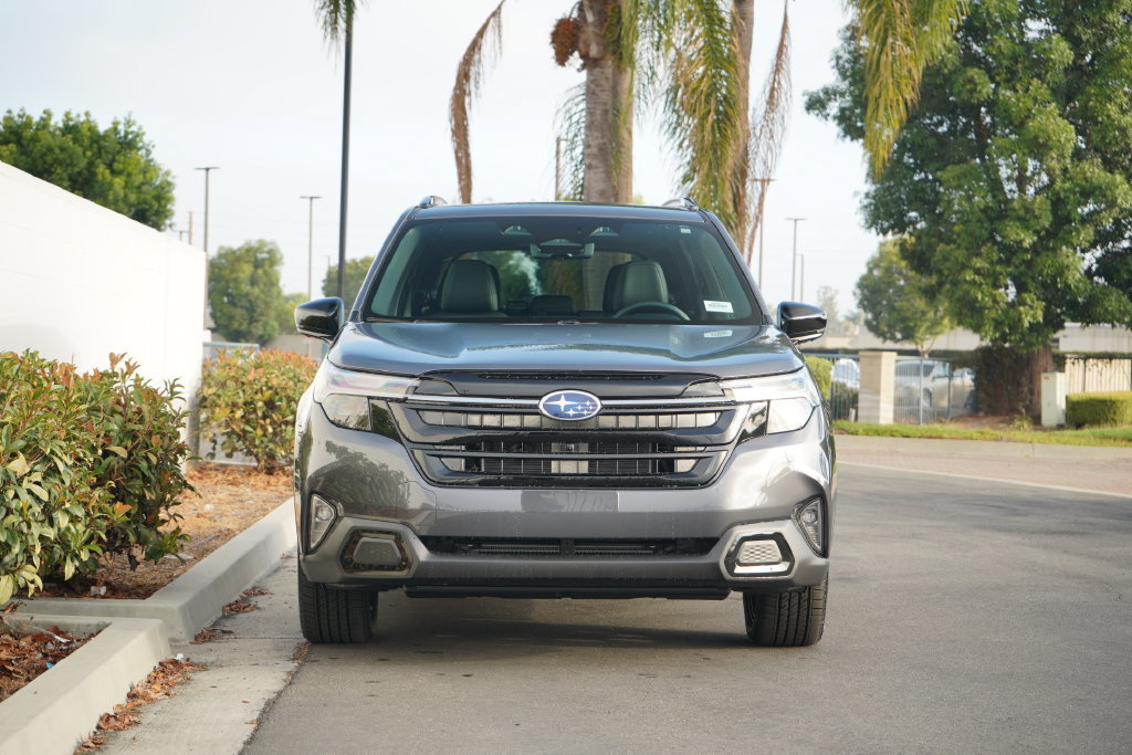 New 2026 Subaru Forester Touring AWD/4WD image 6