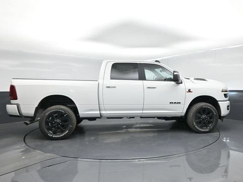 New 2026 RAM 2500 Laramie w/ Night Edition AWD/4WD image 9
