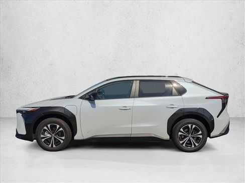 Used 2024 Toyota bZ4X FWD w/ Weather Package image 9