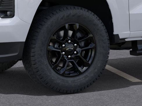New 2025 Chevrolet Colorado Z71 w/ Midnight Edition image 9