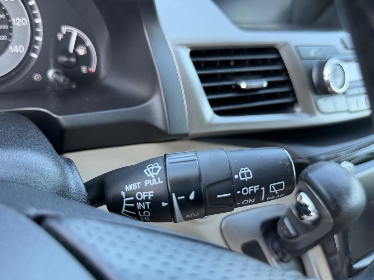 Used 2016 Honda Odyssey Touring image 17