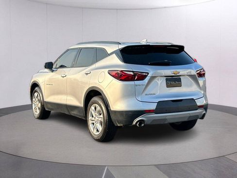 Used 2021 Chevrolet Blazer LT FWD image 3