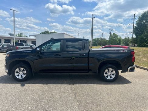 Used 2019 Chevrolet Silverado 1500 LT w/ All-Star Edition AWD/4WD image 7