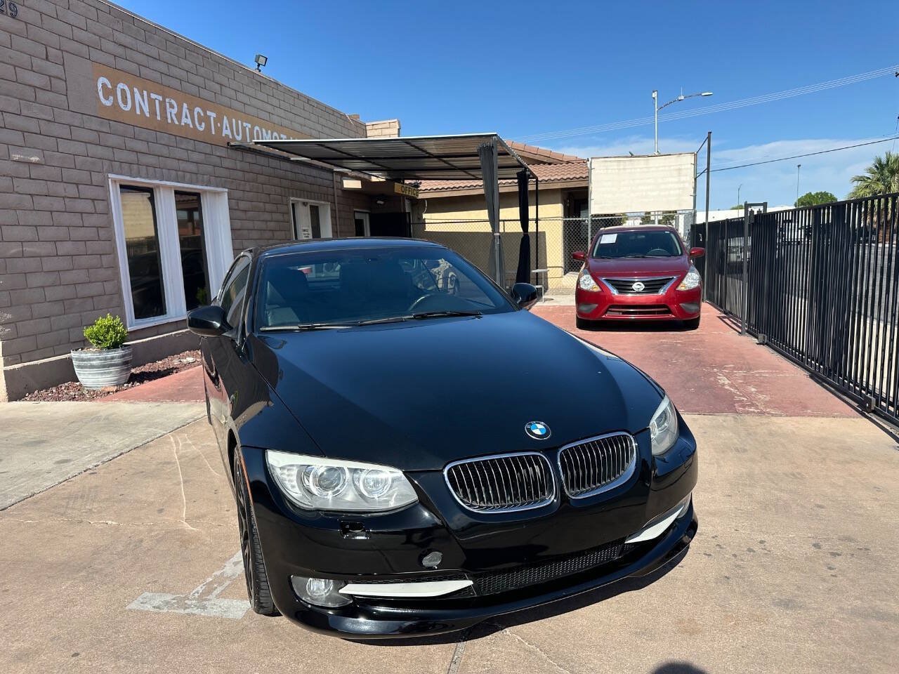 Used 2013 BMW 328i Convertible RWD image 2