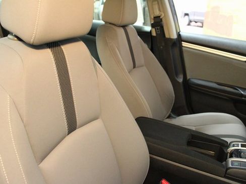 Used 2018 Honda Civic EX-T image 11