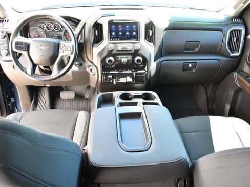 Used 2020 Chevrolet Silverado 1500 RST AWD/4WD image 14