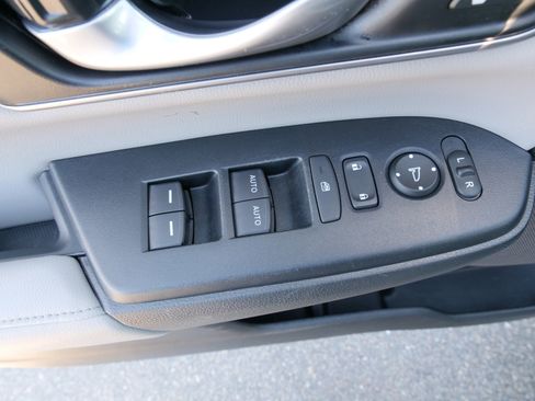 Used 2022 Honda CR-V EX-L image 18