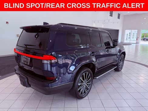 Certified 2025 Lexus GX 550 w/ Accessory Package (Z1) AWD/4WD image 8