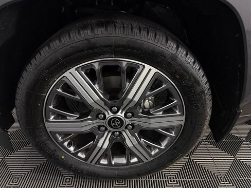 Used 2024 Toyota Sequoia Capstone AWD/4WD image 12