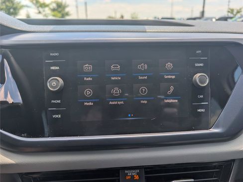 Used 2022 Volkswagen Taos SE AWD/4WD image 29