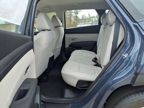 New 2026 Hyundai Tucson SE image 15