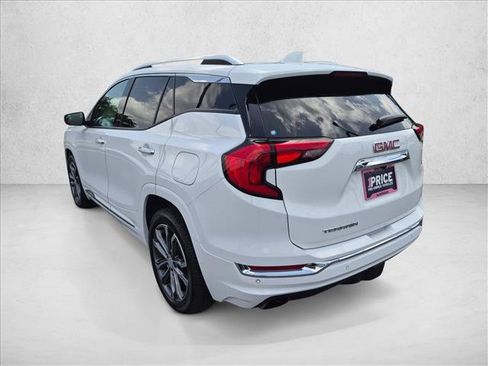 Used 2018 GMC Terrain Denali w/ Advanced Safety Package FWD image 8