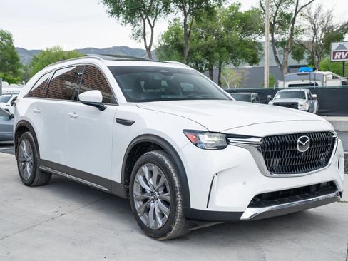 Used 2024 MAZDA CX-90 3.3 Turbo w/ Premium Plus Pkg AWD/4WD image 12