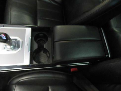 Used 2020 Land Rover Range Rover Evoque SE image 41