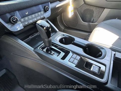 New 2026 Subaru Outback Premium w/ Premium/Limited Package AWD/4WD image 17