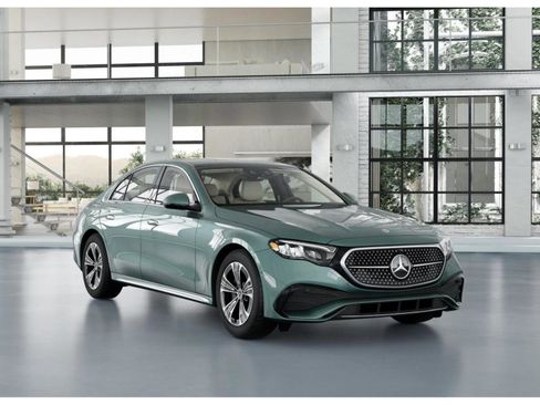 New 2026 Mercedes-Benz E 350 4MATIC Sedan image 10