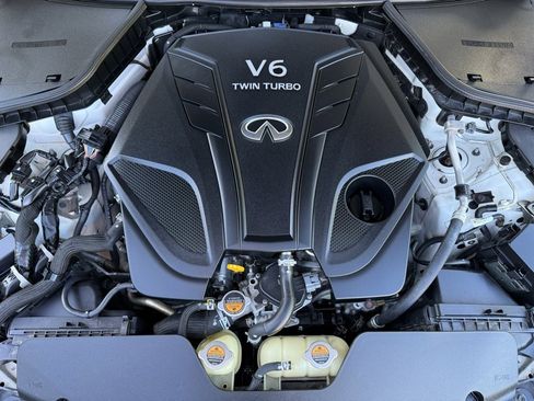 Used 2019 INFINITI Q50 Luxe w/ Essential Package (3.0T Luxe) image 22