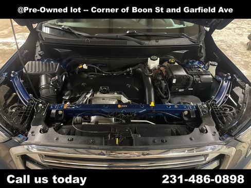 Used 2020 GMC Terrain SLT w/ Preferred Package AWD/4WD image 10