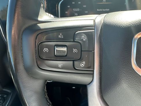 Used 2025 GMC Sierra 1500 SLT AWD/4WD image 29