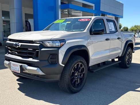 Used 2026 Chevrolet Colorado Trail Boss AWD/4WD image 7