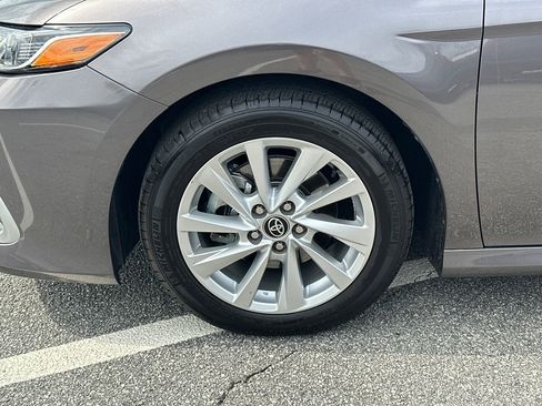 Used 2023 Toyota Camry LE image 11