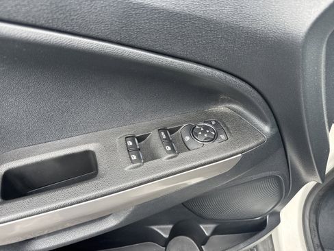 Used 2019 Ford EcoSport Titanium image 6
