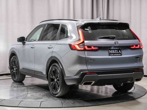 Used 2023 Honda CR-V Sport Touring image 2