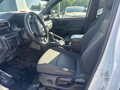Used 2024 Toyota Tacoma SR RWD image 3