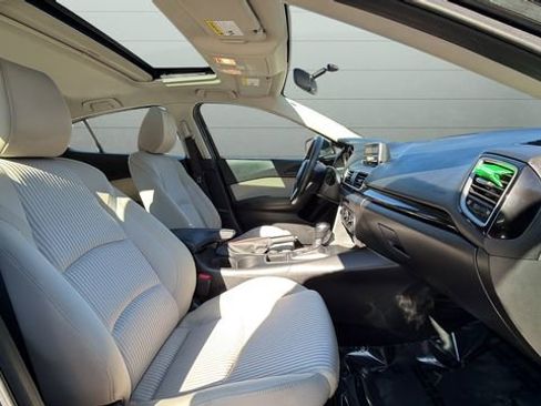 Used 2014 MAZDA MAZDA3 i Touring w/ Moonroof Package 1 image 22