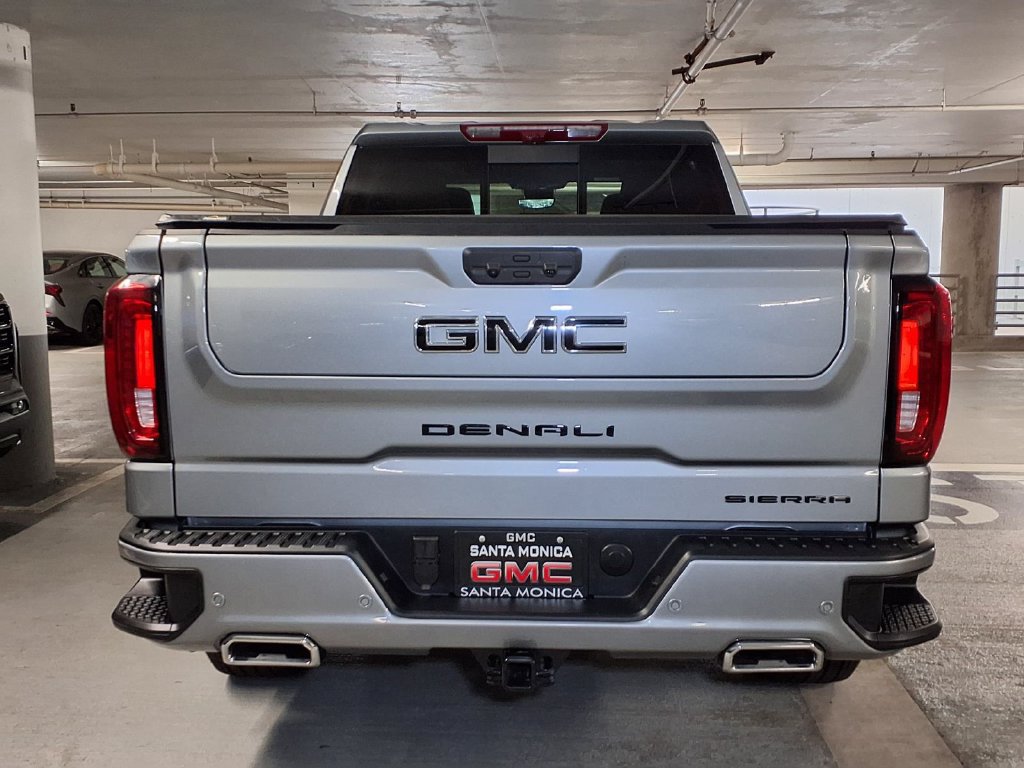 New 2026 GMC Sierra 1500 Denali w/ Denali Reserve Package AWD/4WD image 9