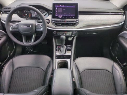 Used 2022 Jeep Compass Latitude image 16