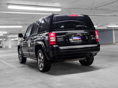 Used 2017 Jeep Patriot Sport FWD image 5