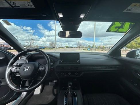 Used 2023 Honda HR-V Sport image 20