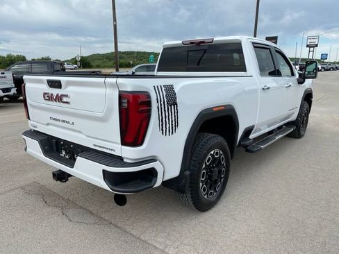 Used 2024 GMC Sierra 2500 Denali w/ Denali Reserve Package AWD/4WD image 6